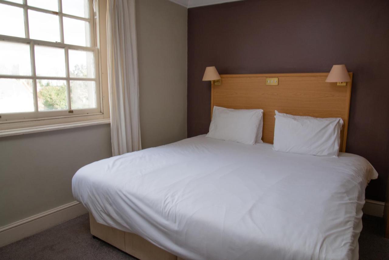 Royal Hotel, Bar & Grill Purfleet Esterno foto
