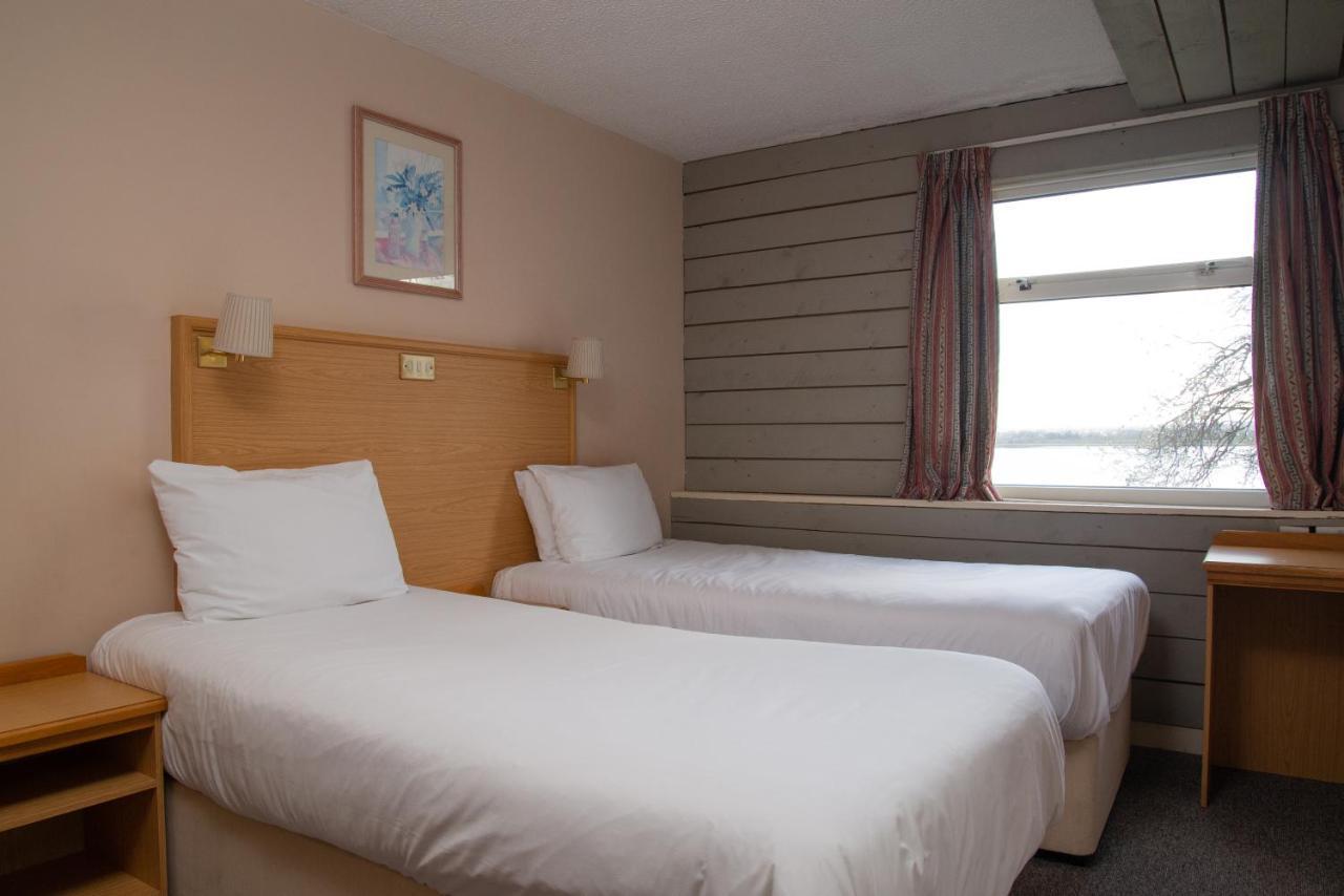 Royal Hotel, Bar & Grill Purfleet Esterno foto